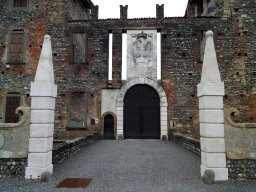 Castello di Cavernago