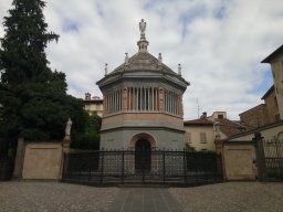 Città Alta, Bergamo - Battistero