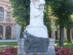 Bergamo - Monumento a Francesco Nullo